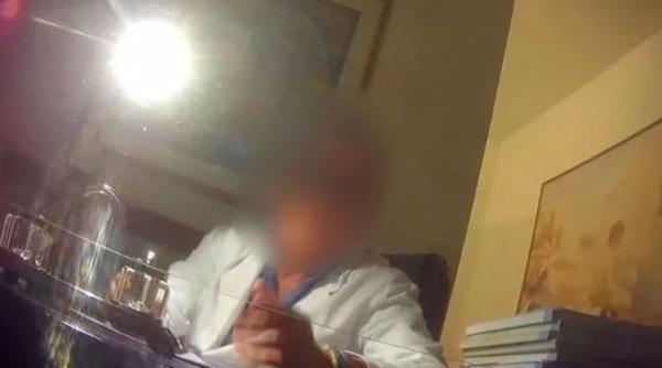 Italia. Medic ginecolog, metodă inedită de tratament: „Dacă te culci cu mine, scapi de cancer”. Pacientele i-au urmat recomandarea