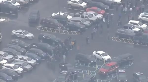 Atac armat într-un liceu american: Un al patrulea elev a murit în urma rănilor suferite