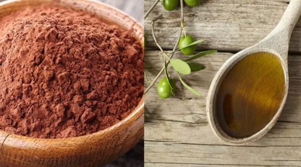 Încălzeşte ulei de măsline și amestecă-l cu cacao. Aplică pe zonele cu celulită și acoperă cu folie. Rezultatele sunt miraculoase