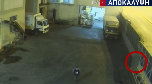 Grecia. Răsturnare de situație în cazul Olgăi, fetița moartă în agonie, sufocată cu o ușă. De ce s-a grăbit presa elenă să anunțe că era româncă