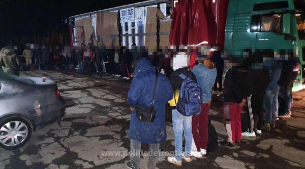 Patru cetățeni români arestați preventiv pentru trafic de migranți