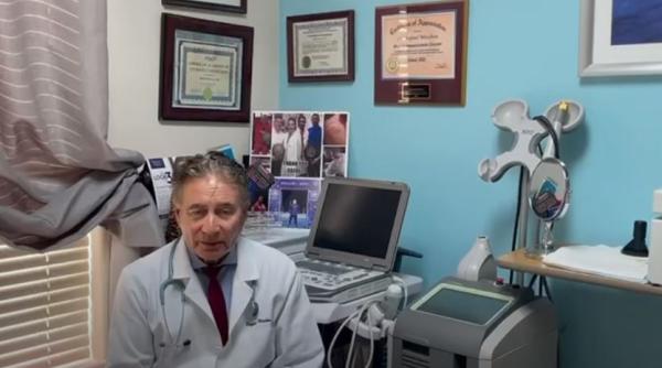 Un medic român din SUA și-a tratat pacienții COVID cu un mix special de medicamente. Niciunul nu a decedat