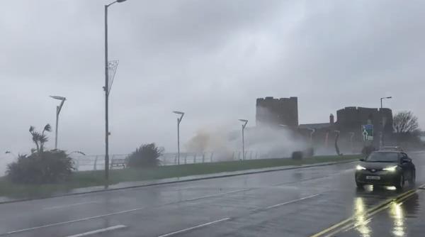 Urgia Barra a făcut ravagii în Irlanda și Marea Britanie: „O bombă meteo” - VIDEO