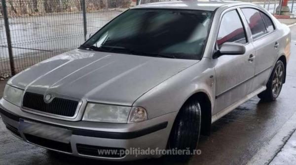 Autoturisme, radiate din circulaţie în Danemarca și Belgia, depistate la frontiera României. Doi șoferi au rămas pietoni