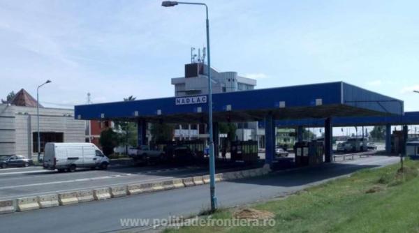 Aproape 94.000 de persoane au tranzitat frontierele României, în ultima zi. Șase români au fost întorși din drum