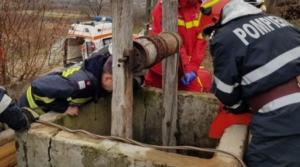Tânăr român, găsit decedat într-o fântână, dintr-o localitate prahoveană