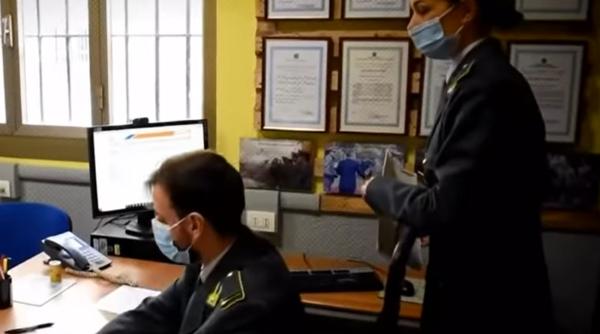 Italia. Peste un milion de euro, confiscați de la 512 români care au obținut ilegal venitul de cetățenie 