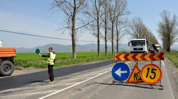 Italia. Opt români, capturați după ce au vrut să dea lovitura prin metoda „asfaltul“, înainte de sărbători