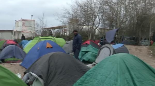 Franța. Ciocniri între poliție și migranți la Calais. Cel puțin 18 răniți