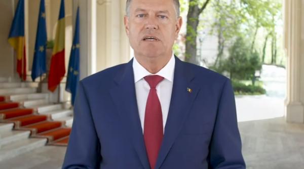 Klaus Iohannis, mesaj pentru români la final de an: "A fost dureros pentru țara noastră. Vă mulțumesc pentru sacrificiile facute"