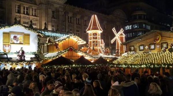 Un telefon, furat dintr-un târg de Crăciun din Marea Britanie, a fost reperat în România. Victima: Ne-au abordat două femei care vindeau trandafiri  