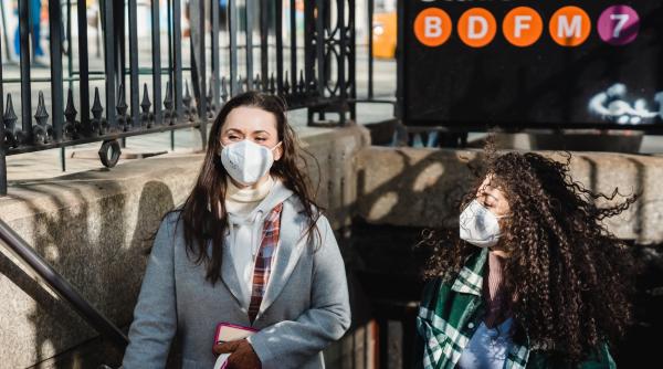 Franţa, aproape de 300.000 de cazuri de COVID-19 în 24 de ore