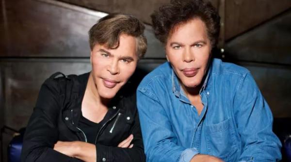 Franţa. Cei mai celebri gemeni, răpuși de Covid, la câteva zile distanță. Igor și Grichka Bogdanoff erau celebri prin emisiuni tv dedicate științei