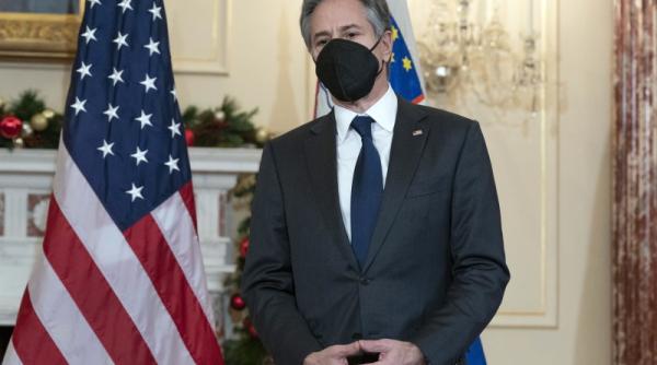 Blinken: Nu vor fi progrese diplomatice dacă Rusia stă cu un ''pistol la tâmpla Ucrainei''