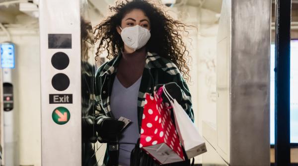 Austria interzice complet accesul celor nevaccinați în magazine. Restricții dure impuse de guvern