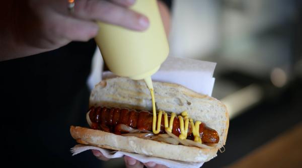 Muștar cu până la 6 E-uri, doar 10% boabe de muștar, și până la 6.5 grame de sare