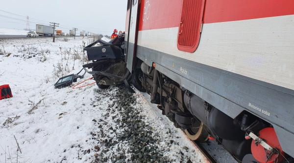 O tânără româncă de doar 22 de ani a murit lovită de tren - FOTO