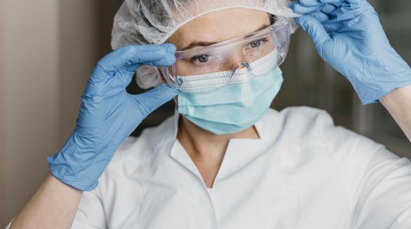 Austria a anunţat primul caz de „Flurona”. Pacienta a fost vaccinată cu schema completă contra Covid-19