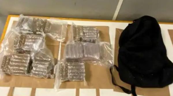 Șofer român de 22 de ani, prins în Suedia cu droguri de 100.000 de euro: Le adusese din Anglia într-un compartiment special