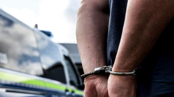 Germania. Român, căutat internațional, depistat pe autostrada A 52. Bărbatul avea droguri, ascunse în lenjeria intimă