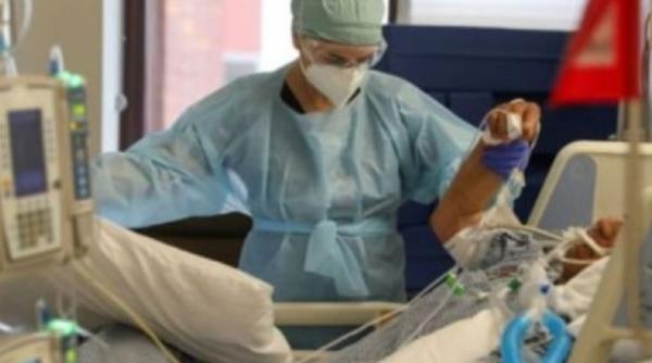 Nepoata unui cunoscut arhiepiscop italian a murit de Covid. „Nu mă vaccinez, nu sunt cobai”