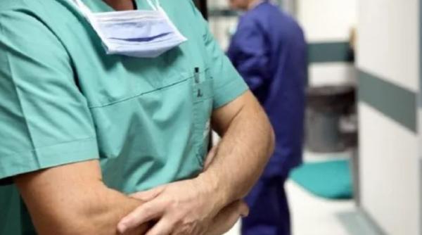 Angajații din sănătate nevaccinați anti-Covid, concediați.  Măsura, adoptată de Grecia