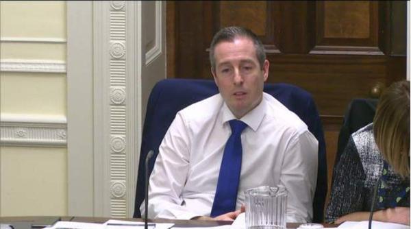 Premierul nord-irlandez, Paul Givan, a demisionat, pe fondul crizei privind Acordul Brexit