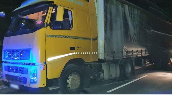 Ungaria. O româncă și iubitul său turc, expulzați din țară. Cei doi au fost acuzați de trafic ilegal de migranți 