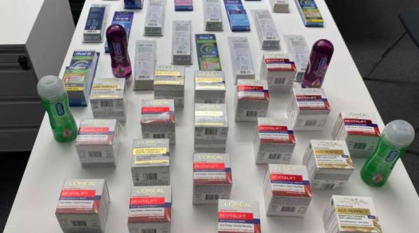 Doi români, expulzați din Elveția, iar o conațională a ajuns direct după gratii. Polițiștilor nu le-a venit să creadă ce aveau în mașină