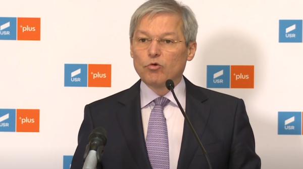 Dacian Cioloș și-a anunțat demisia din funcția de președinte al USR PLUS