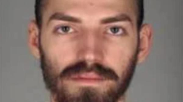 Irlanda, operațiunea „Omena“: Un român a furat 22 de milioane de euro. 25 de capete de acuzare; autoritățile îi caută complicii