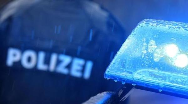 Germania. Șofer român, ghinionistul anului. A făcut pană pe autostradă, iar polițiștii i-au deschis un dosar penal