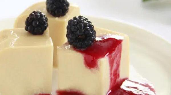 Tort magic din doar două ingrediente. Nu ți-ai fi imaginat niciodată așa ceva