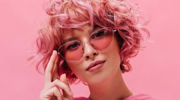 (P) Urmează sezonul nunților și a botezurilor. Cum vă puteți programa la salon în doar câteva minute?