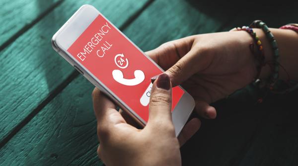 Număr unic pentru Diaspora. Proiect pentru românii din străinătate aflați în situații dificile: „Avem o avalanșă de cazuri din toată Europa”