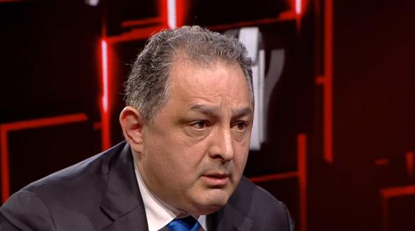 Vanghelie, către Piedone, după ce a auzit că l-ar fi „turnat” la DNA: „Nu rămâne nimic neplătit în viaţă”