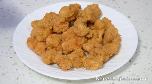 Rețetă Pui Crispy Bites - prânzul cu care vei avea succes chiar și la cei mai mofturoși copii. Îți vor cere și a doua porție!