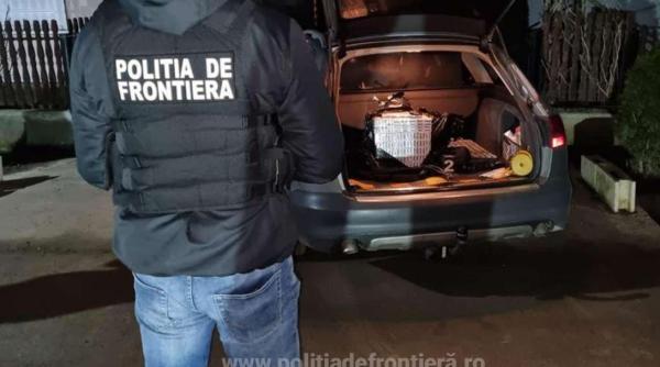 Contrabandiștii s-au modernizat. Țigarete, aduse cu drona în România, din Ucraina