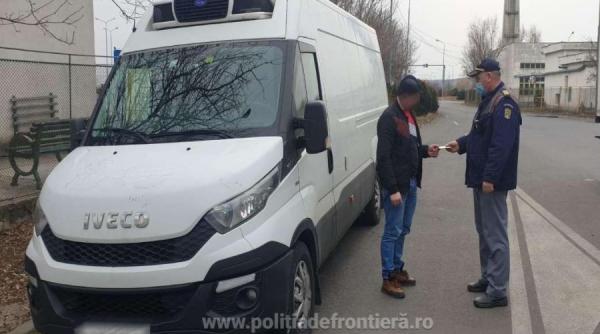 Autoutilitară, radiată din circulație în Olanda, depistată în vama Albița. Șoferul, luat la întrebări