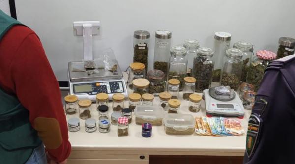 Spania. Româncă, implicată într-o rețea de traficanți de droguri