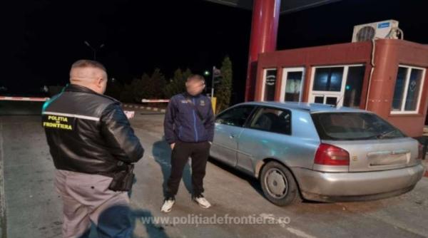 Bărbat, la volanul unui automobil, oprit la frontieră. Șoferul deținea un permis de conducere fals, cumpărat cu 300 de euro