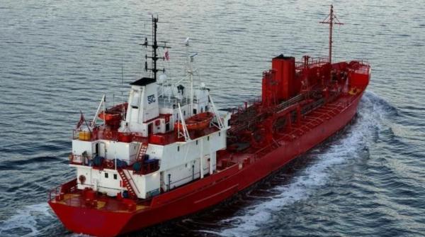 O navă a Republicii Moldova, lovită de un vas militar rusesc, în Marea Neagră