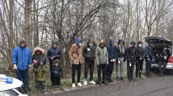 Șofer român, tras pe dreapta în Ungaria. După ce i-au verificat mașina, polițiștii l-au arestat pe loc