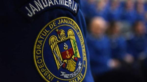 Șapte tineri români și-au împărți pumni și picioare după un conflict izbucnit pe Facebook 