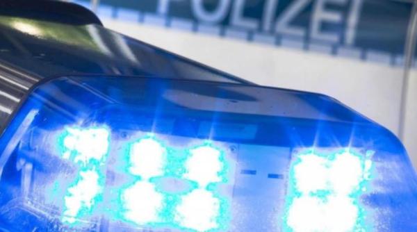 Germania. Doi români, opriți pe autostradă. Unul era înarmat, iar celălalt deținea mai multe acte de identitate false