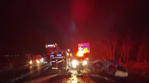 Accident grav în Satu Mare. O persoană a murit, cinci sunt rănite, trei fiind copii: Implicată o mașină din Ucraina