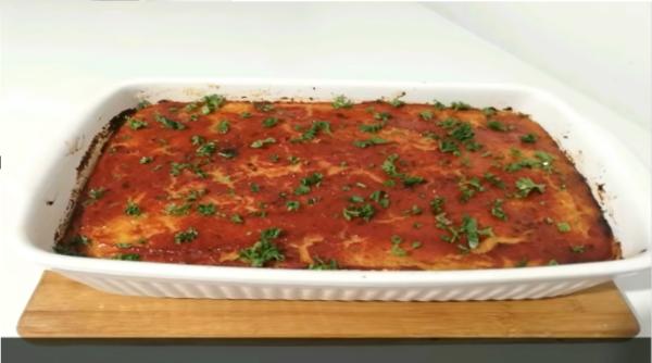 Musaca de post care te face să uiți de carne. O rețetă ușoară și gustoasă pentru postul Paștelui