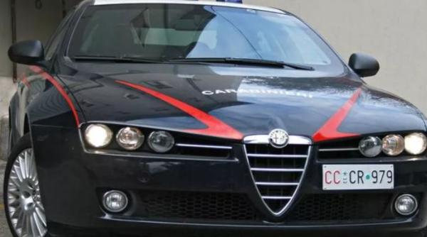 Un român din Italia, profanator de morminte, prins în timp ce încerca să fugă din țară