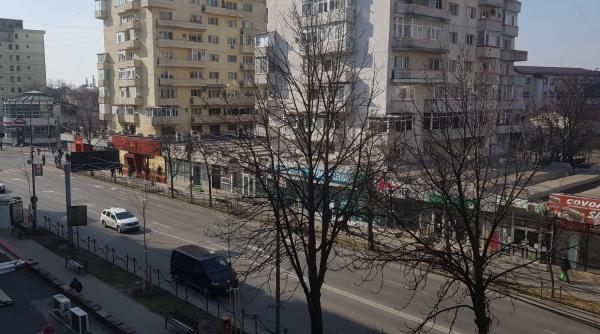 Vrancea. Un bărbat a fost găsit decedat pe bulevard. Polițiștii fac cercetări