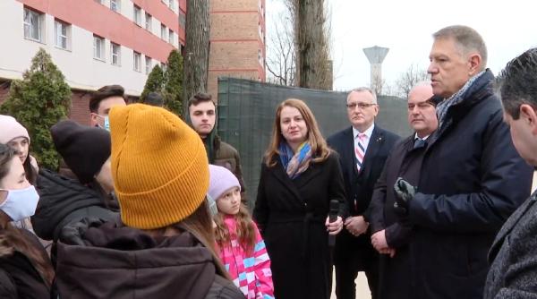 Iohannis, discuție cu copii ucrainieni cazați la Universitatea București